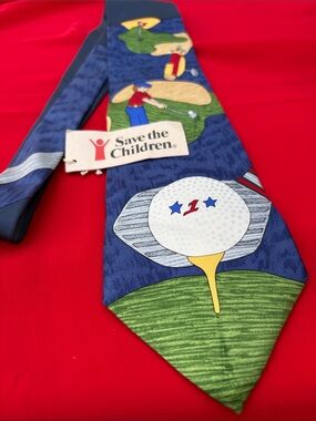 Save The Children country Drive silk tie. NWT!